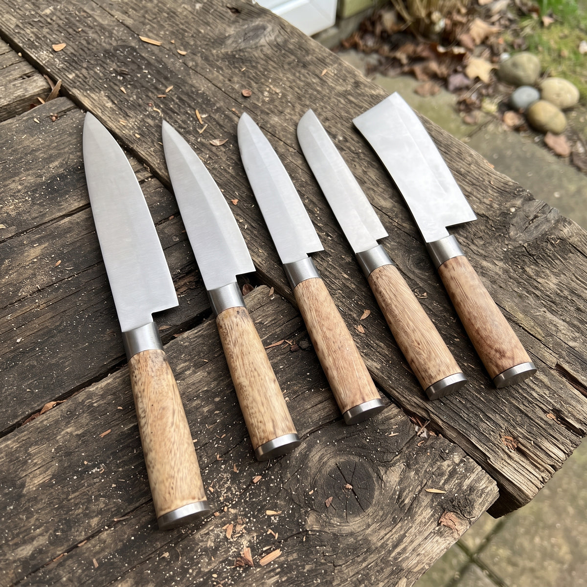 The Hearthwood — Handmade 5-Piece Stainless Steel Chef Knife Set with Pakkawood Handles & Genuine Leather Roll Case