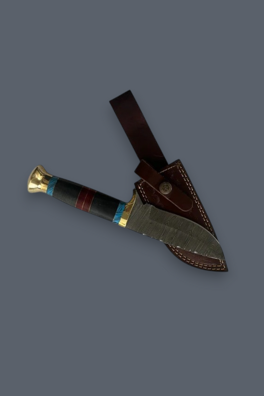 Premium Damascus Hunting Knife with 5.5’’ Blade, Brass Bolster, Wood & Leather Handle | Genuine Leather Sheath