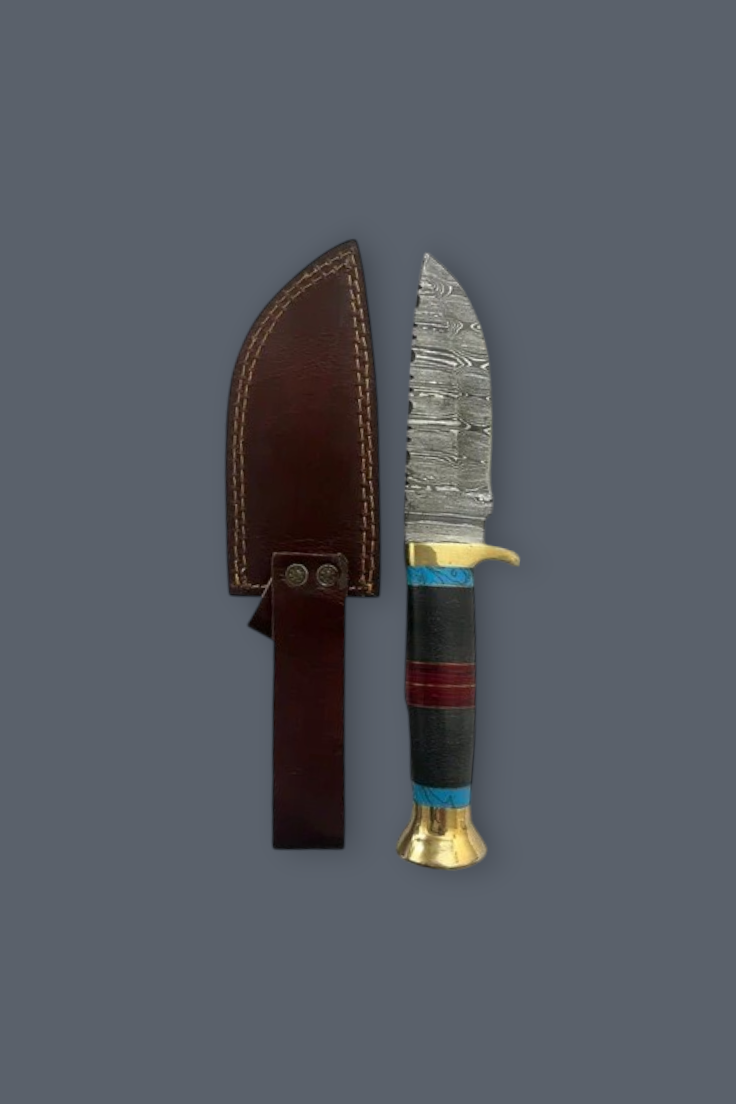 Premium Damascus Hunting Knife with 5.5’’ Blade, Brass Bolster, Wood & Leather Handle | Genuine Leather Sheath